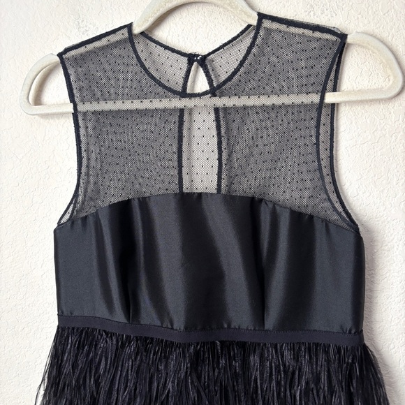 Carolina Herrera Ostrich Feather Elegant LBD Cocktail Party Dress - Picture 3 of 13